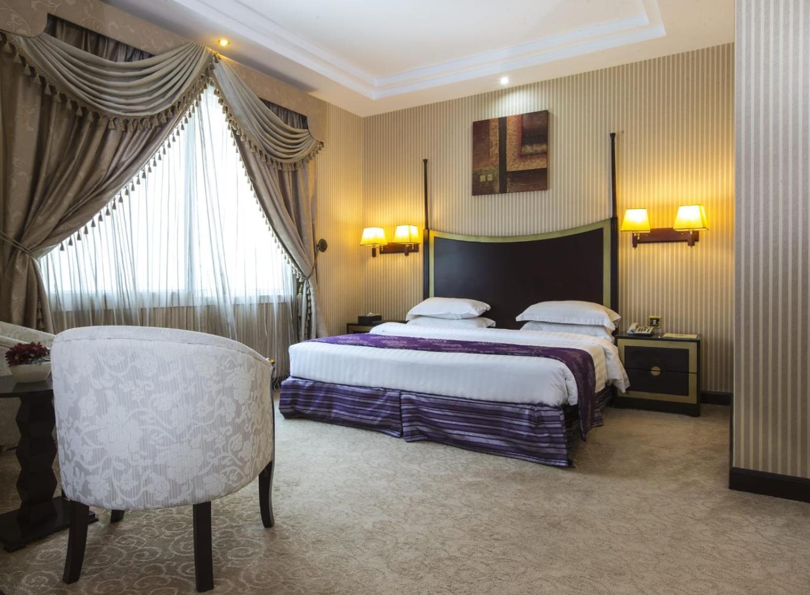 Tourist Hotel Доха Экстерьер фото